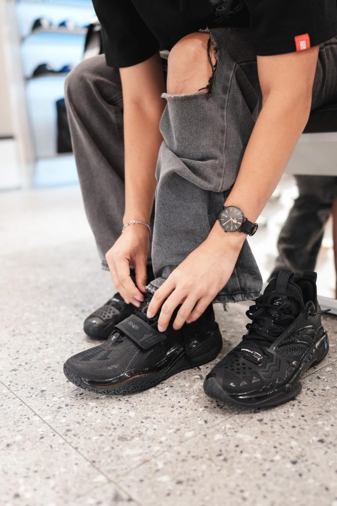 ANTA KAI 1 "Triple Black" collection