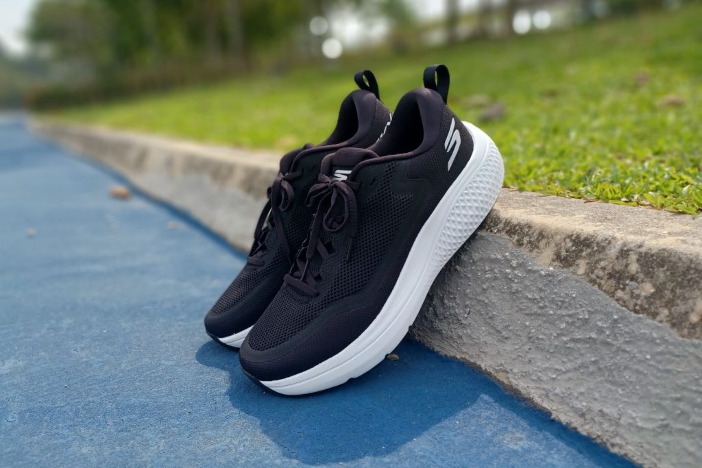 Skechers Supersonic Max: A Deep Dive into Malaysia's Olympic Contingent Footwear