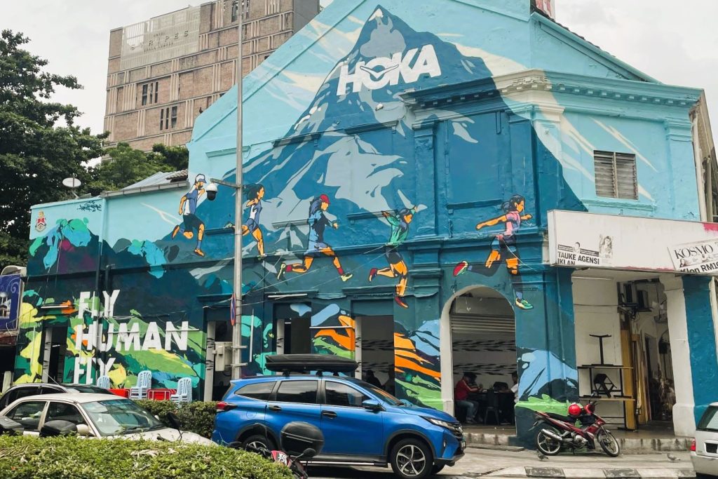 Hoka We Are All Born To Fly’ Mural