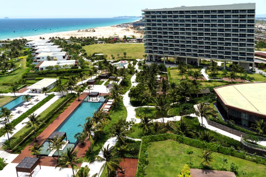 Oceanman Vietnam Alma Resort