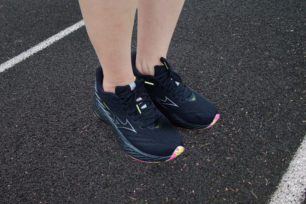 A Closer look at the Mizuno Wave Rider 28
