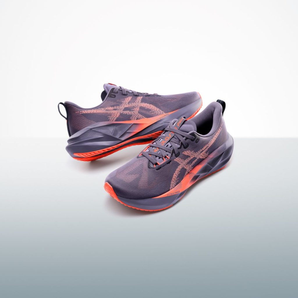 ASICS NOVABLAST 5