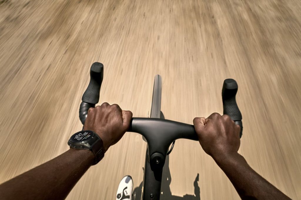Garmin Fenix 8 MicroLED