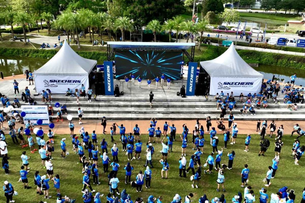 Skechers Friendship Walk 2025