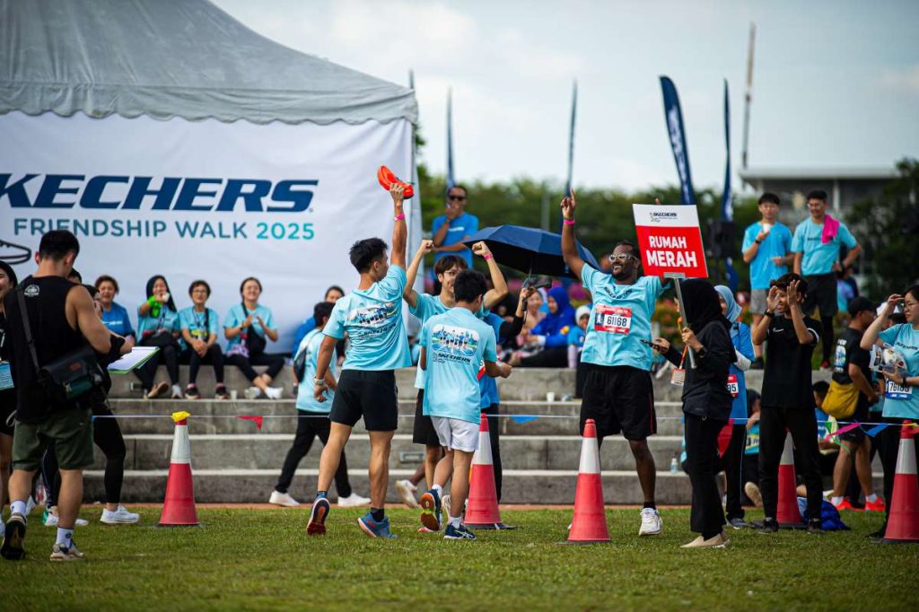 Skechers Friendship Walk 2025