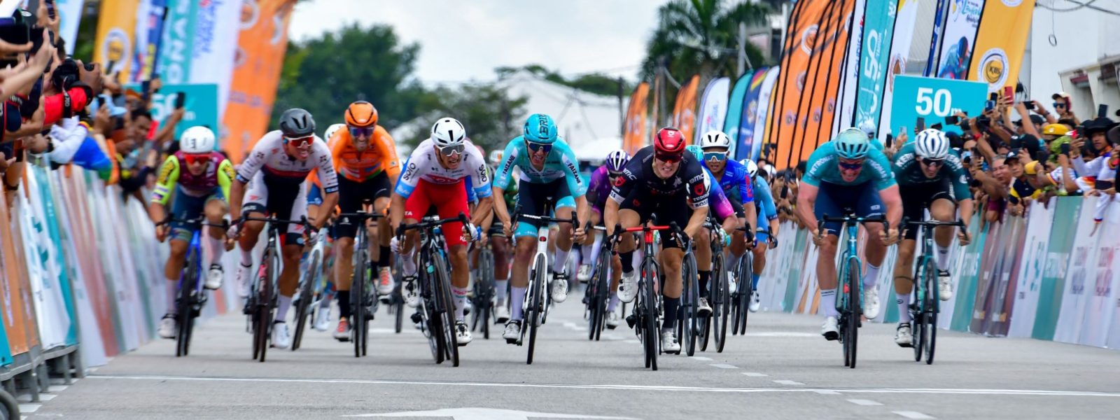 LTdL 2024 Stage 2: Italian Malucelli Wins Amidst Crash Chaos