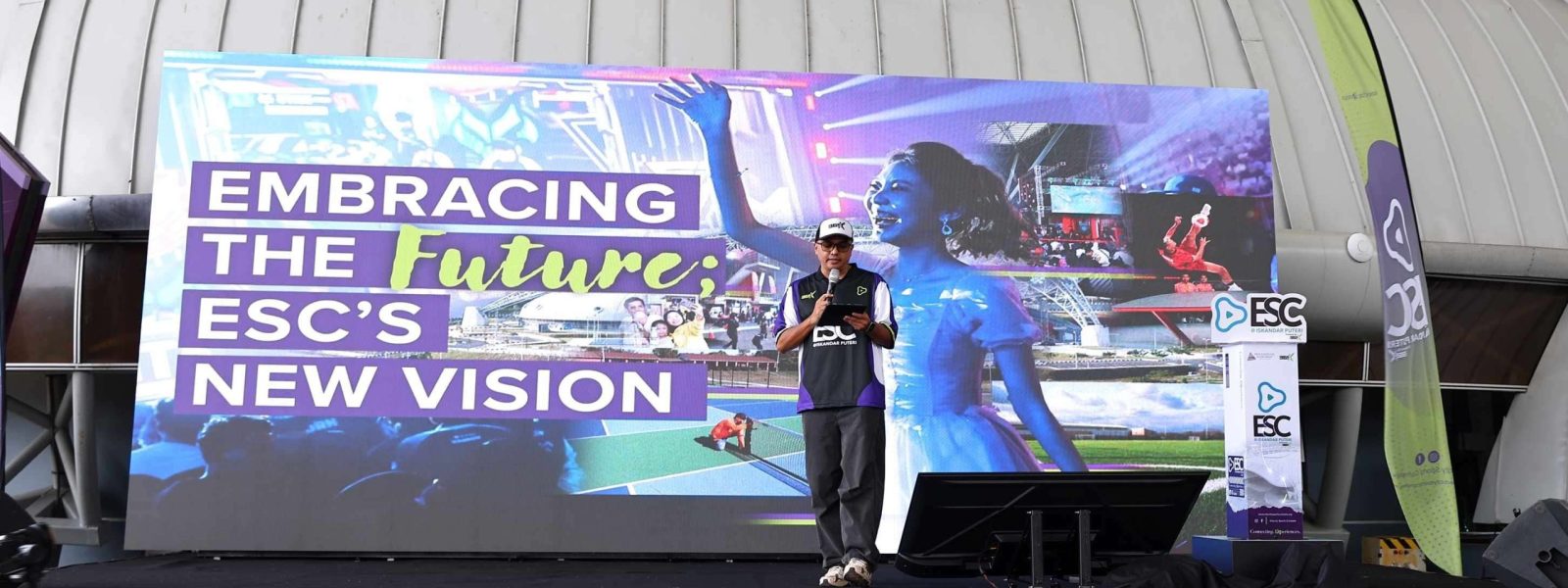 Mizal Ghazali, Co-Founder 36Five X presenting ESC 2.0 Vision
