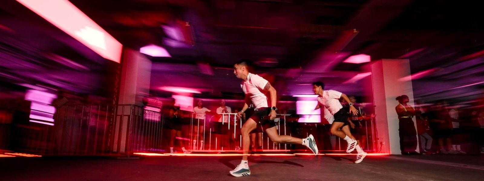 adidas Hyperrelay
